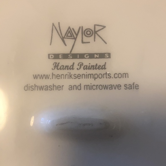 Naylor Designs🌸 Handpainted decorative wall Plates. - Picture 5 of 5